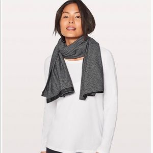 Lululemon Vinyasa Scarf Rulu